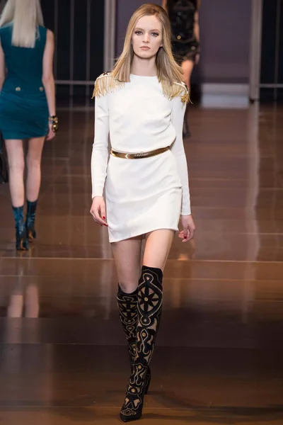 Look 39